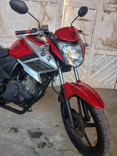 Moto totalmente conservada