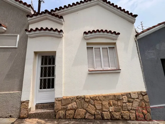Casa em CENTRO