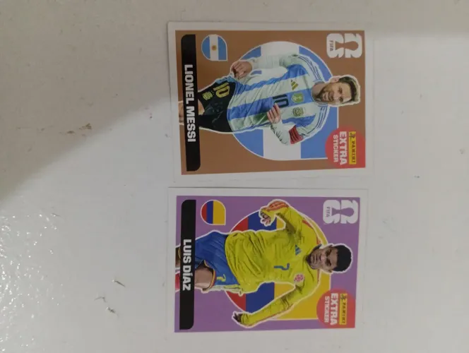 Figurinha Messi legend Bronze e Luiz dias Legend Bronze
