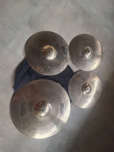 Kit de pratos zeus brilhante