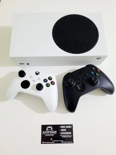 Xbox Series S 512GB SSD - 2 Controles Originais (Aceito Cartão)