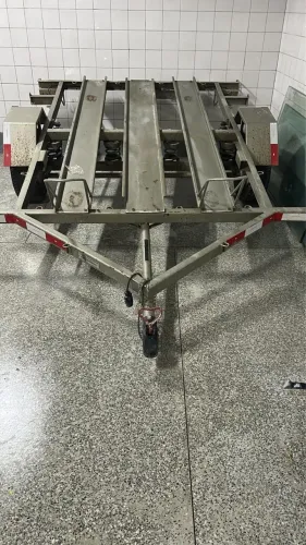 Carretinha para 2 motos Harley -Davidson