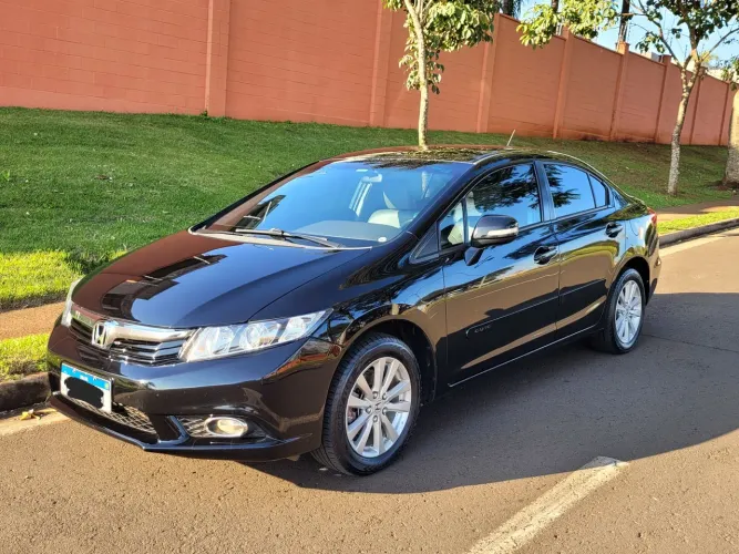 Honda Civic Sed. Lxl/ LXL SE 1.8 Flex 16V Aut. 2013