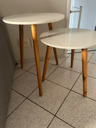 Kit com 2 mesas redondas