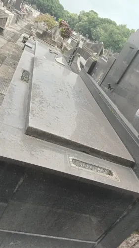 Jazigo Perpetuo 3 m2- Granito Premium