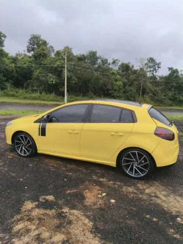 Fiat Bravo Sporting 1.8 Flex 16V 5P 2014
