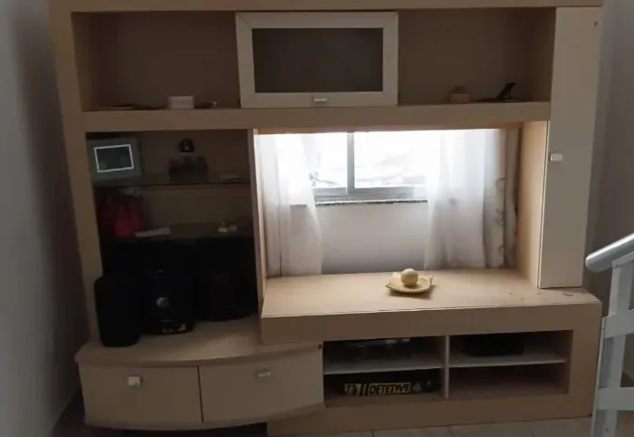 Estante para sala