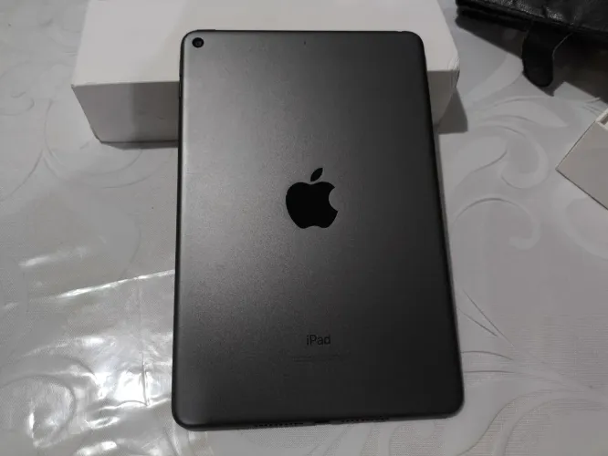iPad mini 5 64gb wi-fi estado de novo