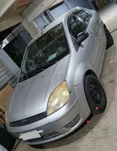 Ford Fiesta Sedan 1.0 8V Flex 4P 2007