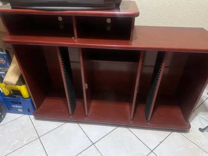 Rack de madeira