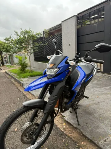 XTZ Lander Azul Top