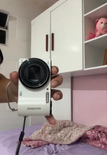 Câmera Samsung WB150F
