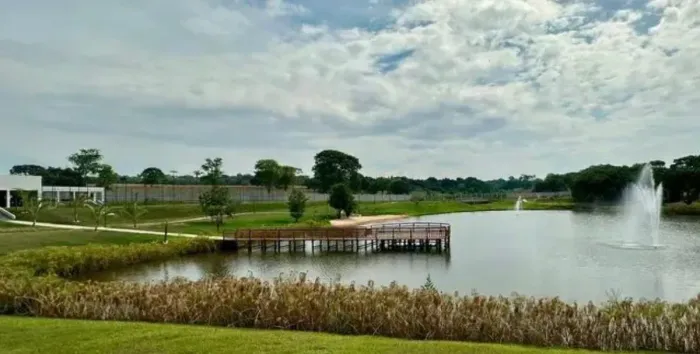 Lote, 514 m² no Parqville Quaresmeira em Trindade