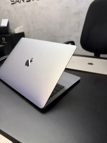 Macbook M1 256Gb