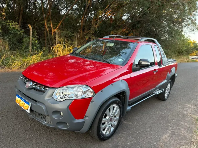 Fiat Strada Adventure 1.8/ 1.8 Locker Flex CE 2013