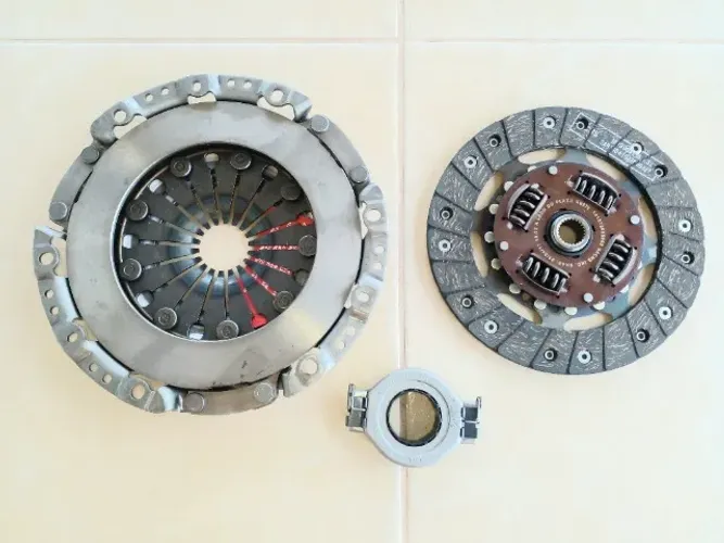 Kit Embreagem Sachs 3000 954 268, Gol, Saveiro, Parati, Santana, Quantum, Mot. AP 1.8/2.0.