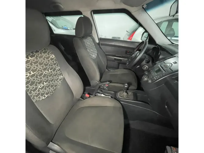 Kia Motors Soul 1.6/ 1.6 16V Flex Mec. 2010