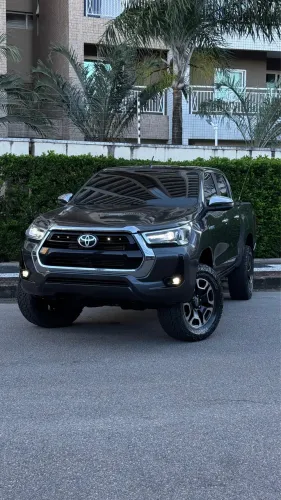 Toyota Hilux CD SRV 4X4 2.8 TDI Diesel Aut. 2021