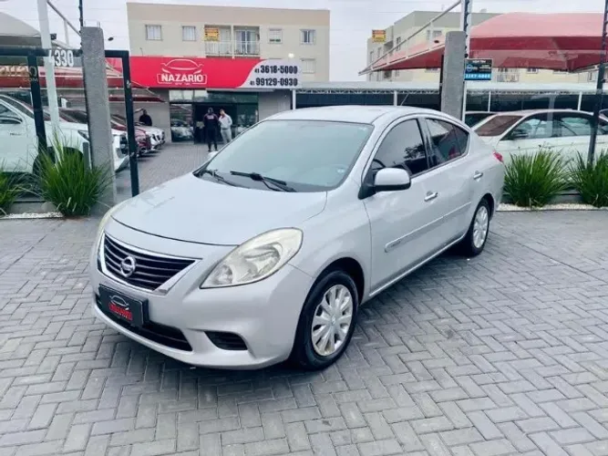 Nissan Versa SV 1.6 16V Flex Fuel 4P Mec. 2014