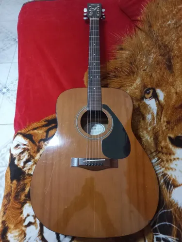 Violão Eletro-acústico Yamaha F330
