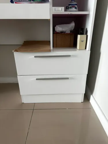 Escrivaninha/Mesa para estudos