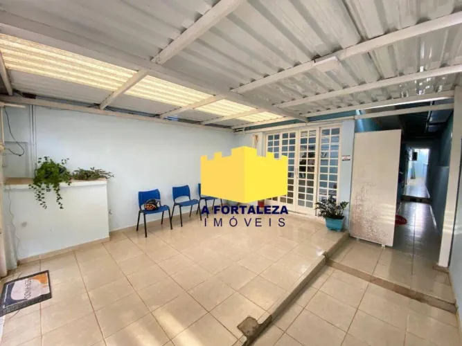 Casa com 3 dormitórios para alugar, 114 m² por R$ 2.875,00/mês - Jardim Ipiranga - America
