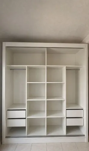 Cama + Guarda-roupa