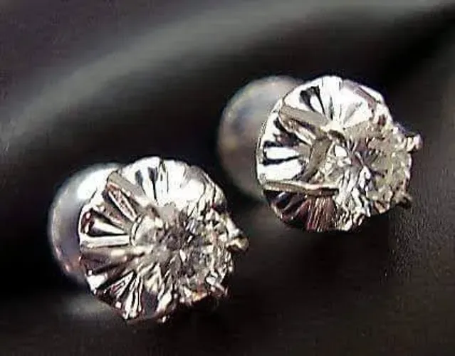 Solitários de diamante!