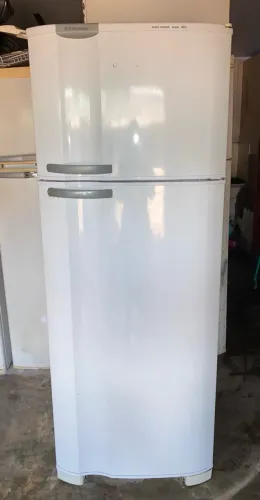 Geladeira Eletrolux