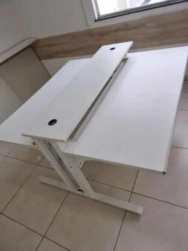 Mesa estação de trabalho