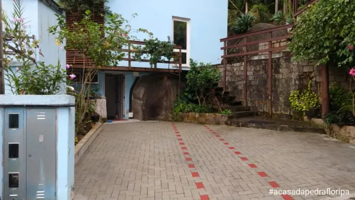 KitNet no Bairro Saco Grande - Sem Garagem - Para uma pessoa