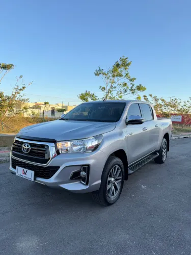 Toyota Hilux CD SRV 4X4 2.8 TDI Diesel Aut. 2019