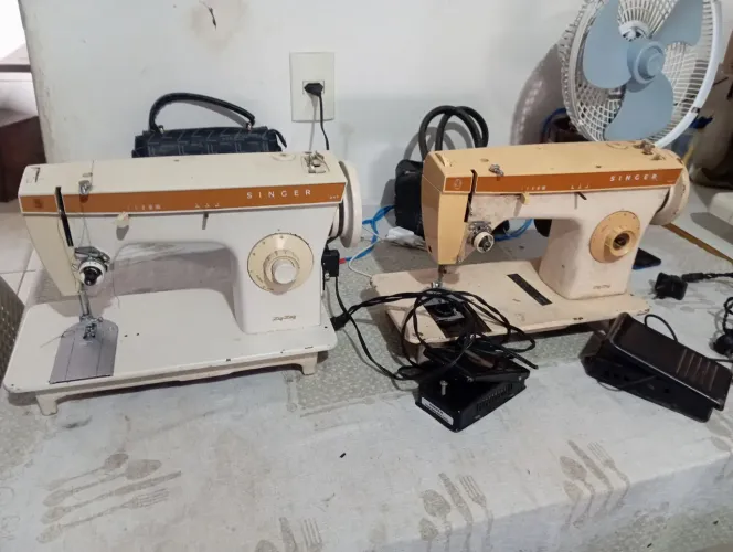 Máquina de costura caseira.