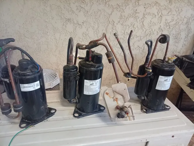 Compressores 9 mil 12 para venda