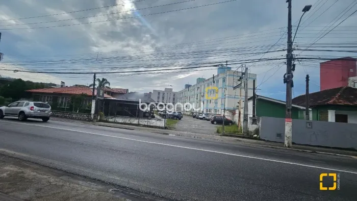 Terreno Comercial e residencial à venda na Praia Comprida