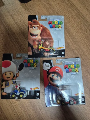 Pacote Com 3 Carros Hot Wheels Do Filme Super Mario