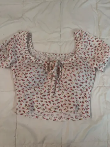 Blusinha florida 
