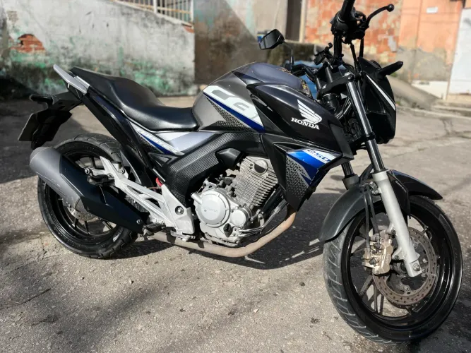 Cb250f Twister CBS