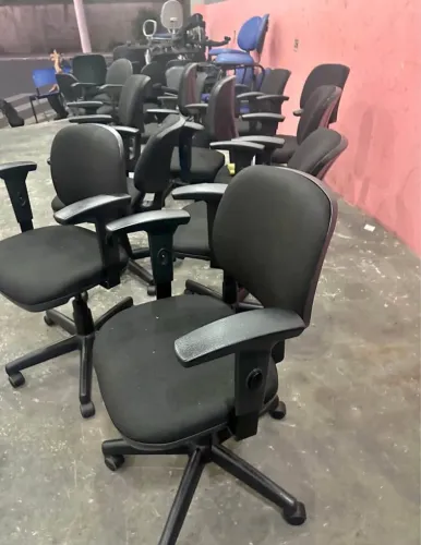 Cadeiras de escritório 