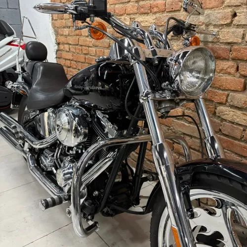 Harley-Davidson DEUCE