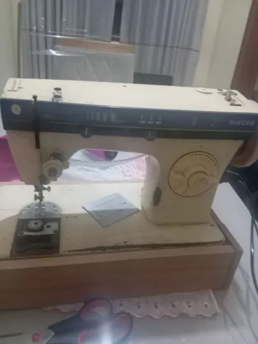 Máquina de costura.