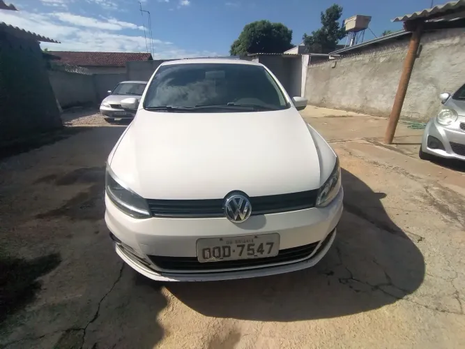 Volkswagen Fox Comfortline 1.6 Flex 8V 5P 2015