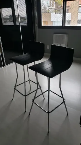 Par de Banquetas Altas - Design Moderno - Excelente Estado