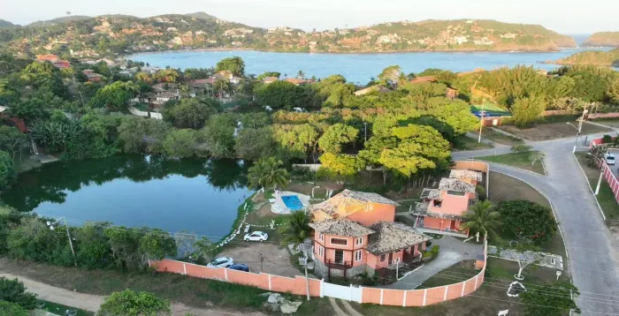 Chalé / Pousada para Venda em Armação dos Búzios, Ferradura, 10 dormitórios, 10 suítes