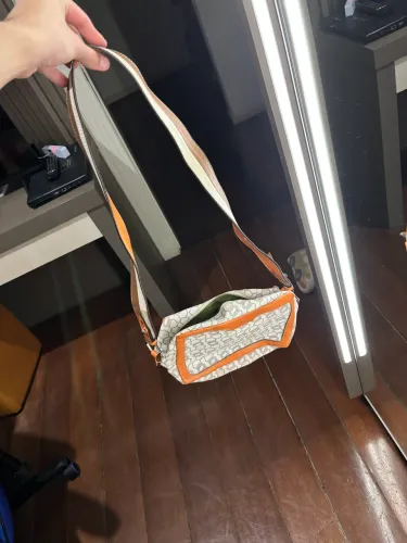 Bolsa Arezzo