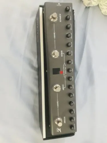 Station B Pedaleira Para Baixo Nova