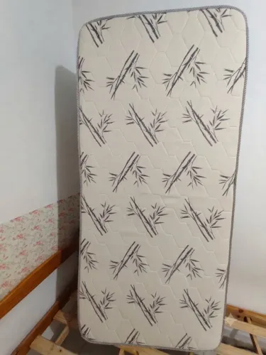 Colchão de solteiro molas+pillow top
