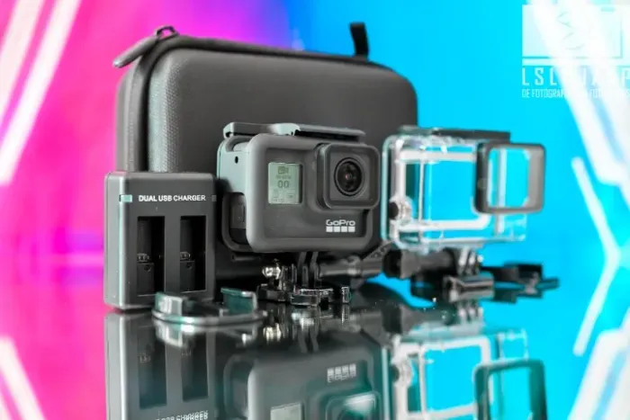 Câmera de Ação GoPro Hero 7 Black + Acessórios