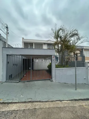 CASA SOBRADO À VENDA USO RESIDENCIAL OU COMERCIAL - 03 QUARTOS - BAIRRO CENTRO - JUNDIAÍ/S