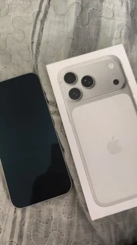 iPhone 17 pro max 256gb 1 mês de uso